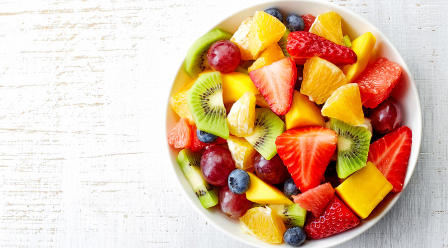 Un bol de fruites per a esmorzar