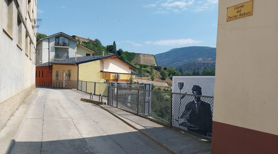 Imatge d'una part del carrer del Doctor Robert, a Castellciutat