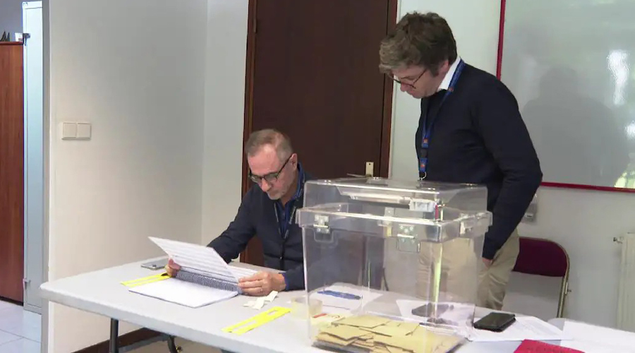 Novament s'ha registrat una baixa participació dels residents francesos d'Andorra (AndorraDifusió)