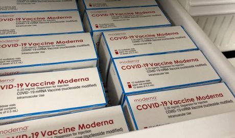Vacunes de Covid-19 emmagatzemades a l'Hospital
