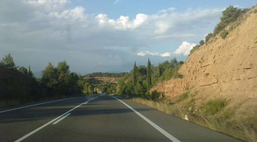 La C14 al seu pas per Bassella