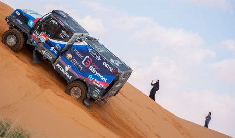 El camió pilotat per Llovera al Dakar 2022