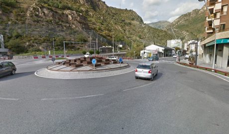 Rotonda de la plaça Laurèdia