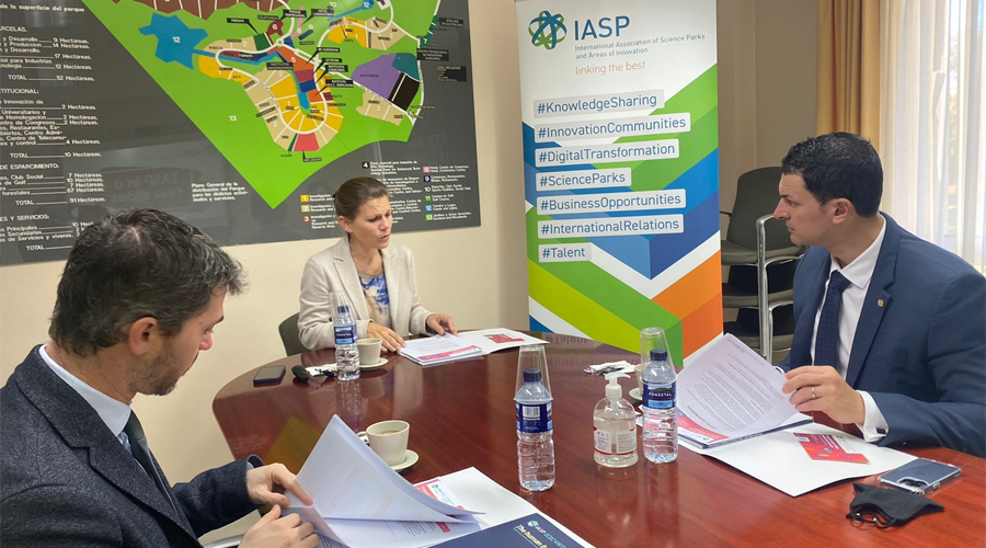 Marc Pons, Ebba Lund i Jordi Gallardo