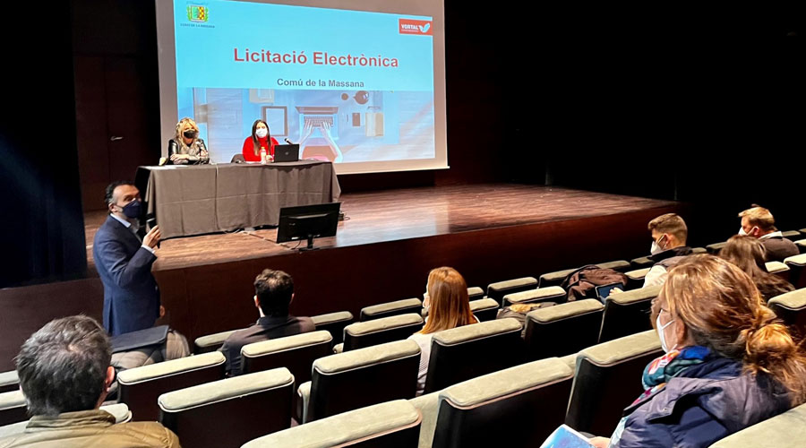 Reunió per presentar el sistema de licitació electrònica de la Massana