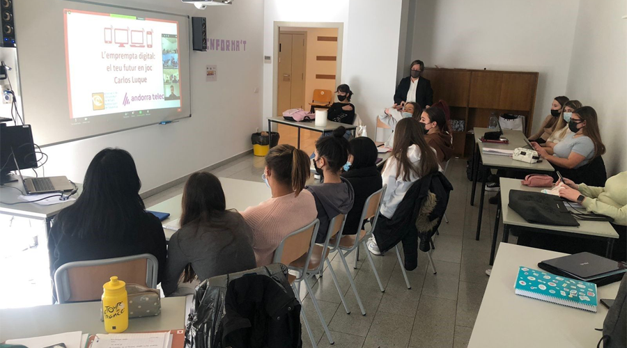 Una xerrada sobre el bon ús d'Internet