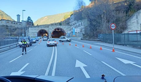 El trànsit desviat al túnel de Ràdio Andorra a conseqüència d'un accident