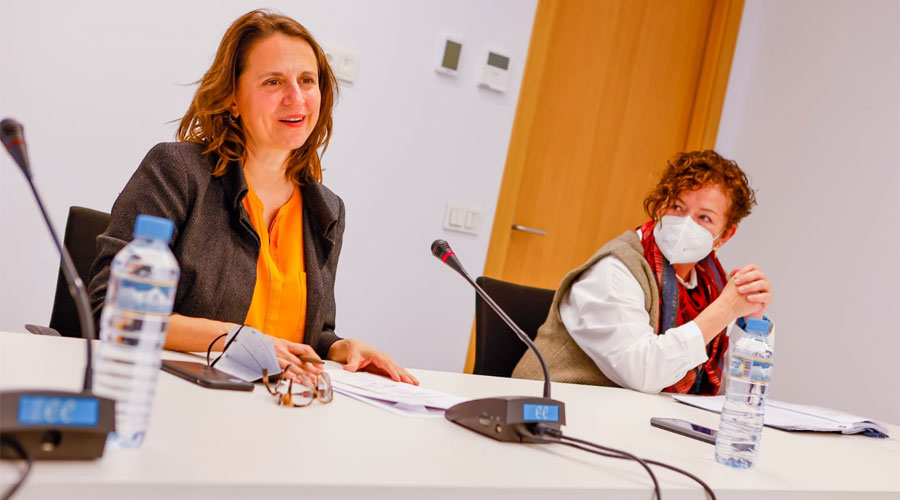 Rosa Gili i Magda Mata