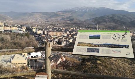 nou plafó instal·lat al mirador de la Torre Solsona