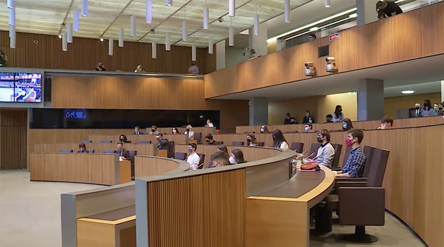 Una sessió del Consell General dels Joves