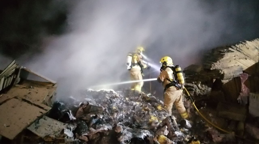 ncendi en una nau del polígon industrial de Montferrer