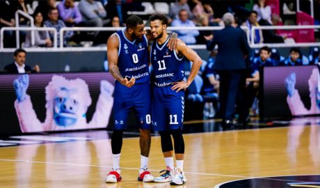 Un moment del partit entre el BC Andorra i el Buducnost