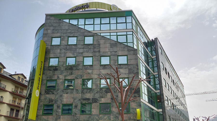 Crèdit Andorrà culmina la fusió amb Vall Banc