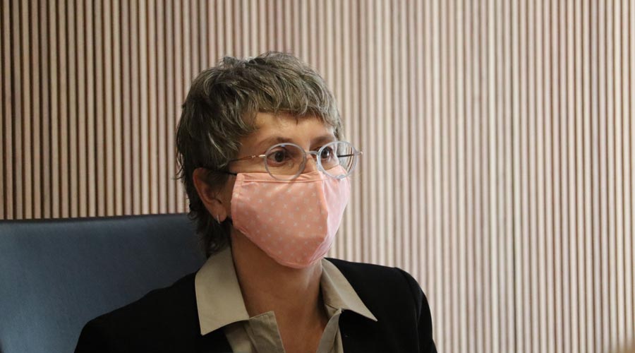 El PS porta el llibre “Petita història del Govern d’Andorra” a Sindicatura