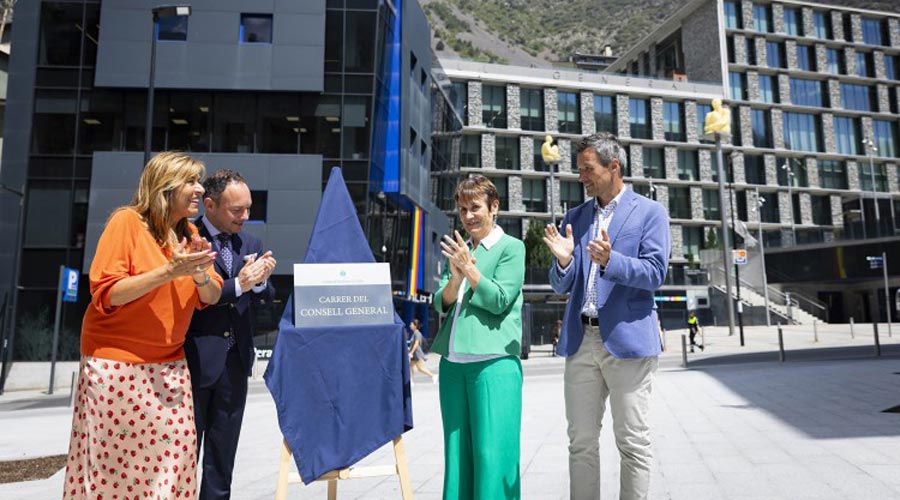 S'inaugura a Andorra la Vella el carrer del Consell General