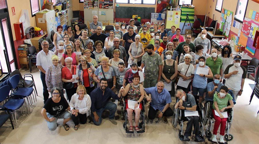 El Punt Òmnia de la Seu lliura 128 certificats als participants dels tallers dedicats a les TIC