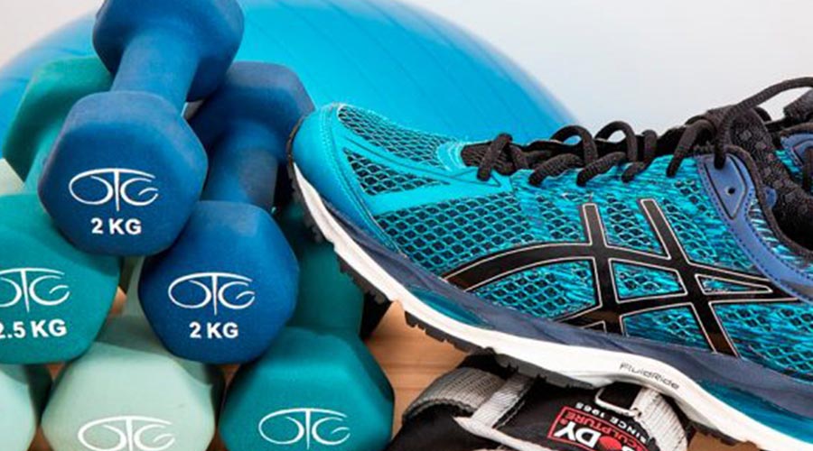 Unes bambes i unes peses per a fer fitness