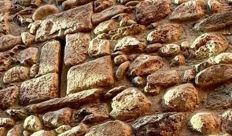 Rèplica de la muralla medieval de la Seu d'Urgell