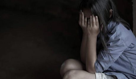 Una persona retinguda involuntàriament