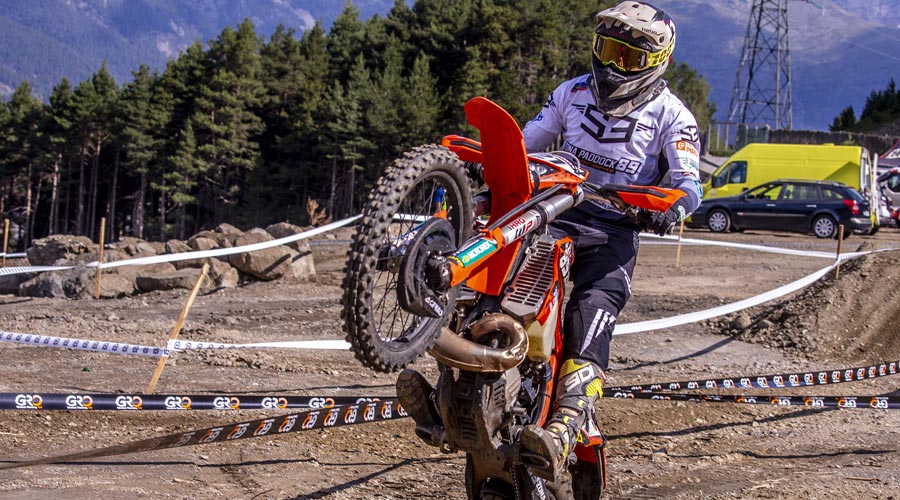 La pilot de trial, Maria Font