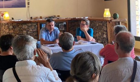 El club de lectura de Reviure