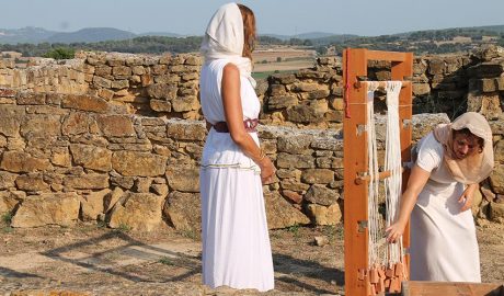 Visita teatralitzada 'Terra d'Indiketes' a Ullastret