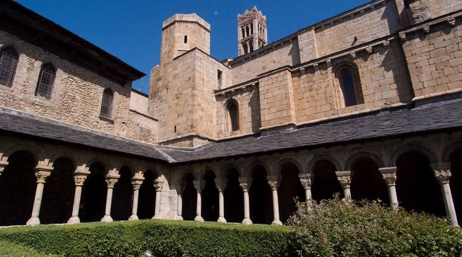 Claustres de la catedral romànica de Santa Maria, a la Seu d'Urgell