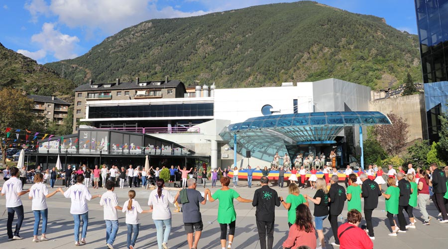 Una imatge del concurs de colles sardanistes d'Encamp