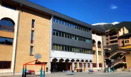 L'escola primària francesa de Sant Julià