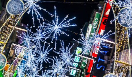 Enllumenat de Nadal en un any normal a Andorra la Vella