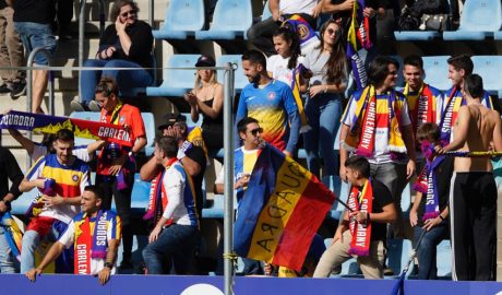 Afició del FC Andorra satisfeta per la victòria