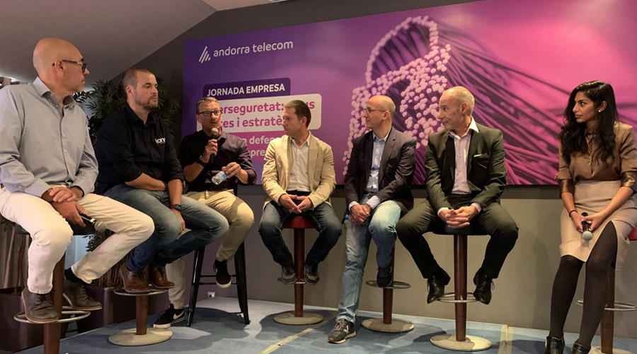 Ponents d'una jornada sobre ciberseguretat organitzada per Andorra Telecom