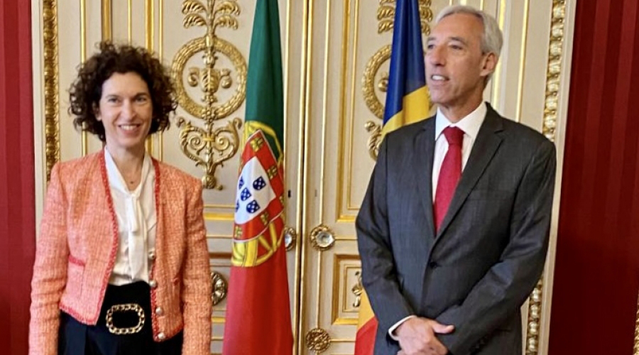 La ministra d'exteriors Maria Ubach amb el seu homòleg portuguès, João Gomes Cravinho