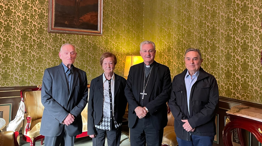 Visita dels directius de Càritas Andorrana al copríncep episcopal