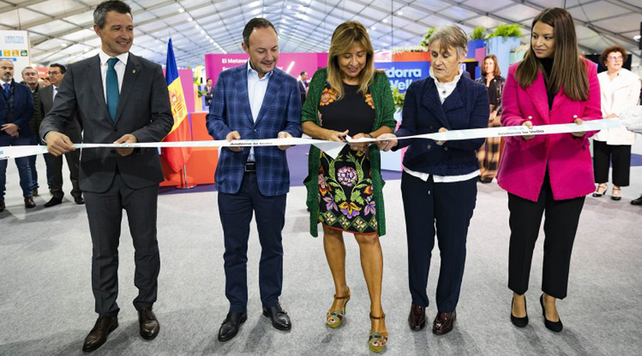 Les autoritats inaugurant la Fira d'Andorra la Vella