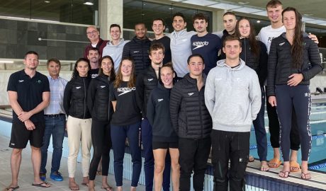 Components del club de natació francès Les Dauphins du TOEC