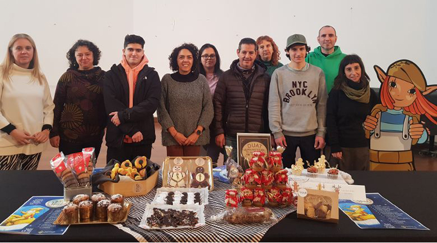 Representants dels establiments que participen al Sabors de Nadal, a la Seu