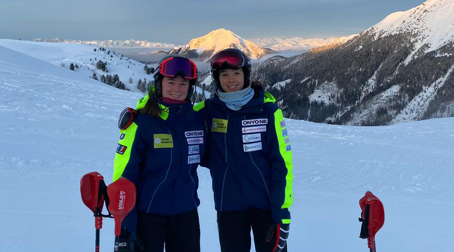 Les esquiadores andorranes, Íria Medina i Carla Mijares