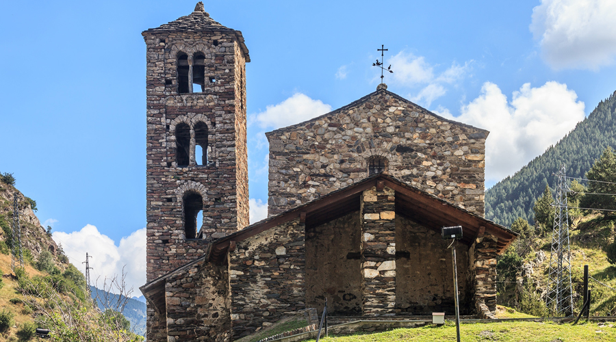 L’església de Sant Joan de Caselles, a Canillo