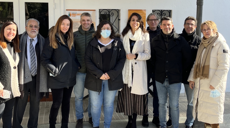 La delegació andorrana amb els responsables del Projecte Home Catalunya
