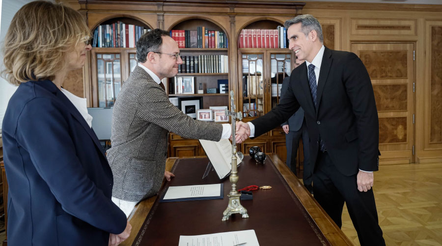 Nomenament de Cèsar Marquina com a ministre de Finances i Portaveu