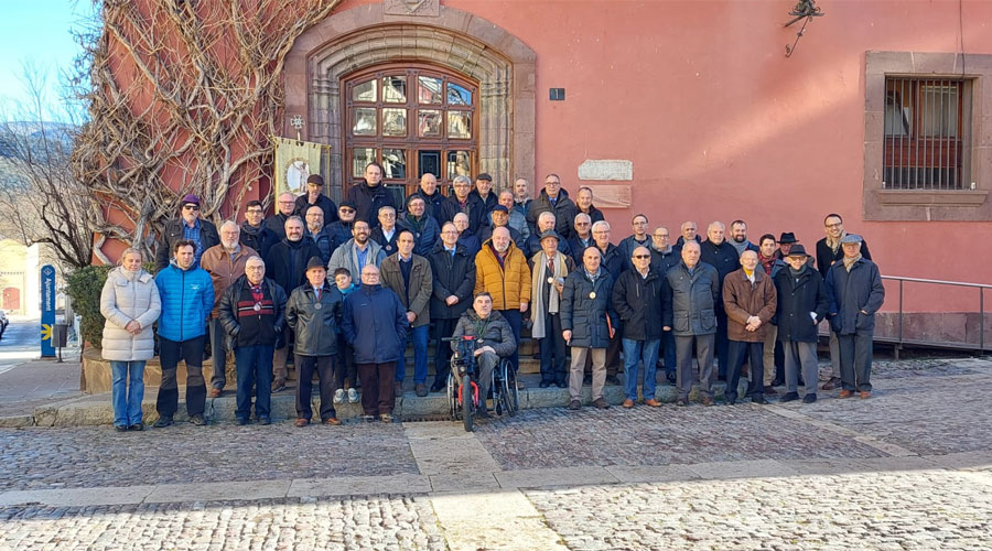 Els membres de la Germandat de Sant Sebastià de la Seu