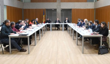 Imatge de la primera reunió de la Comissió Nacional de Protecció Civil