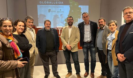 El president de la Diputació (a la dreta) i al centre, l'alcalde de la Seu Francesc Viaplana