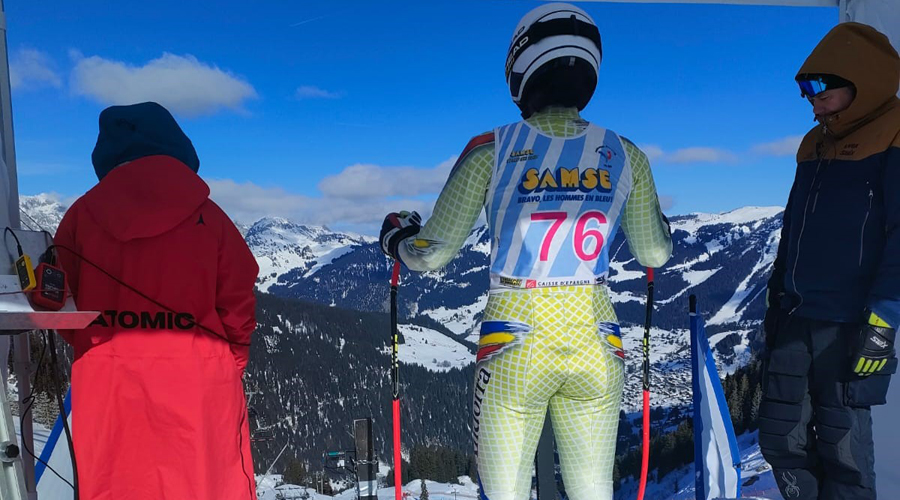 L'esquiadora, Jordina Caminal, abans de prendre la sortida a Chatel ara fa un any (FAE / arxiu))