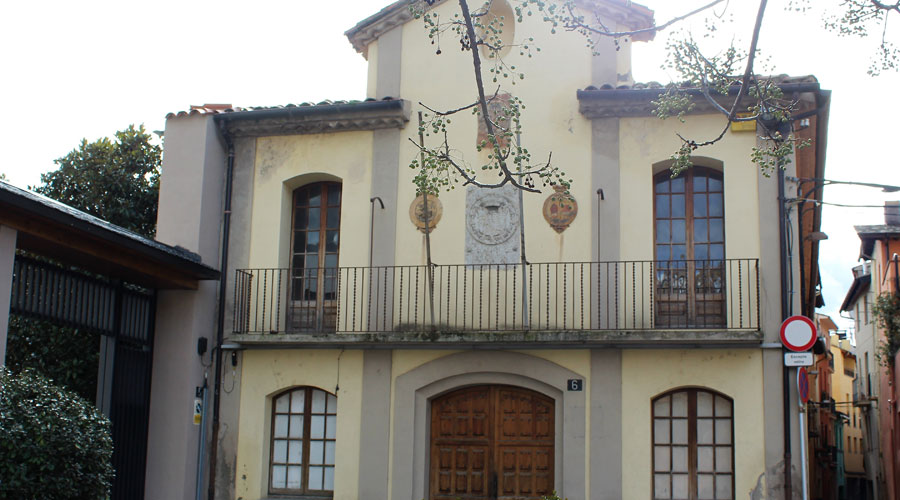 Edifici dels antics jutjats de la Seu (Ajuntament de la Seu)