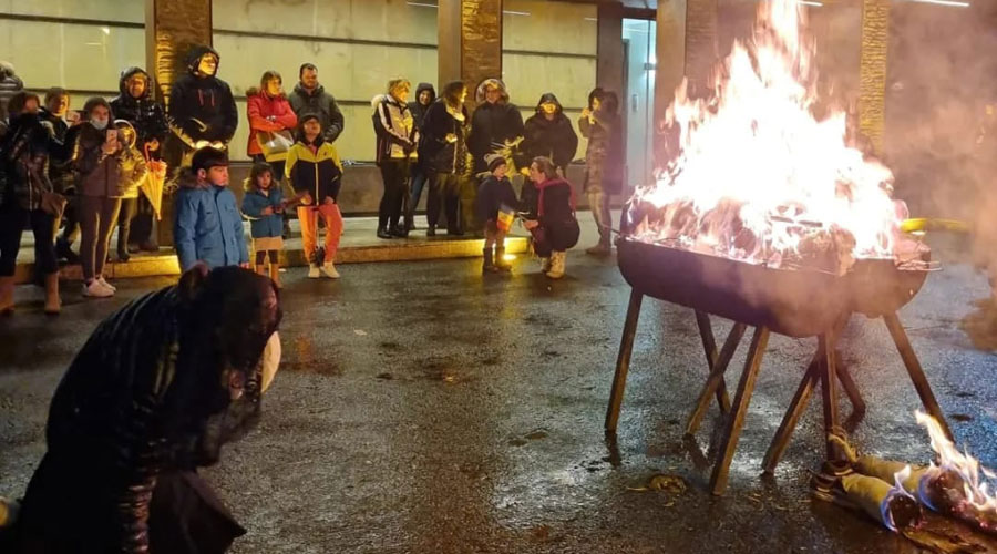 Cremada del Carnestoltes a Ordino l'any 2022 (Associació de Cultura Popular d'Ordino)