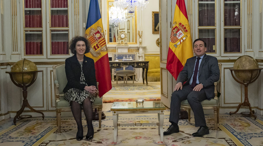 La ministra Ubach amb José Manuel Albares (Javier Bernardo. Nolsom/Ministerio Asuntos Exteriores)