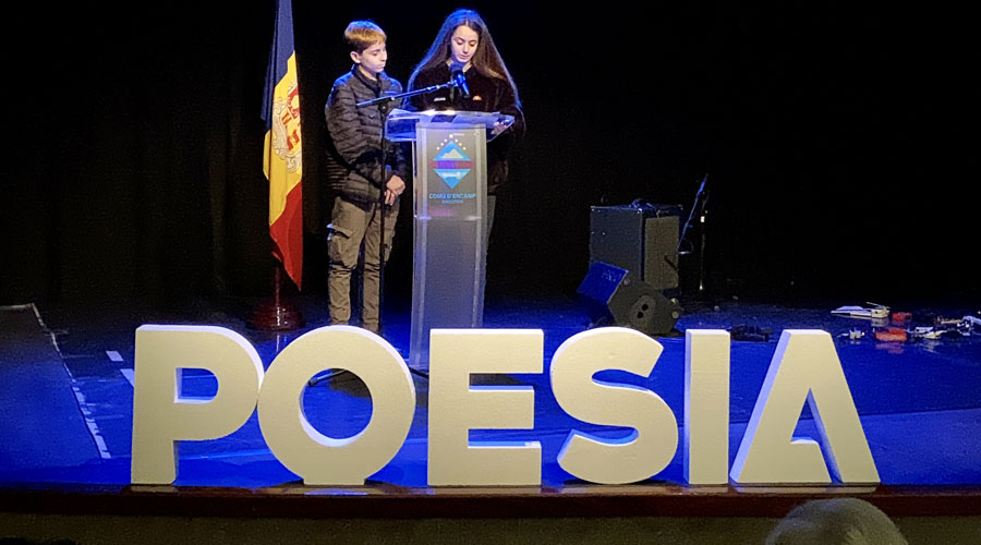 Una imatge de la celebració, a Encamp, del Dia Mundial de la Poesia (Comú d'Encamp)