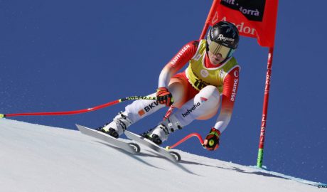 L'esquiadora suïssa Laura Gut-Behrami guanya el supergegant a Andorra i obté el títol de la disciplina